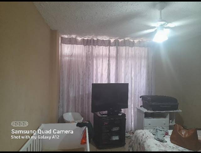 2 BEDROOM APARTMENT FOR SALE IN SUNNYSIDE